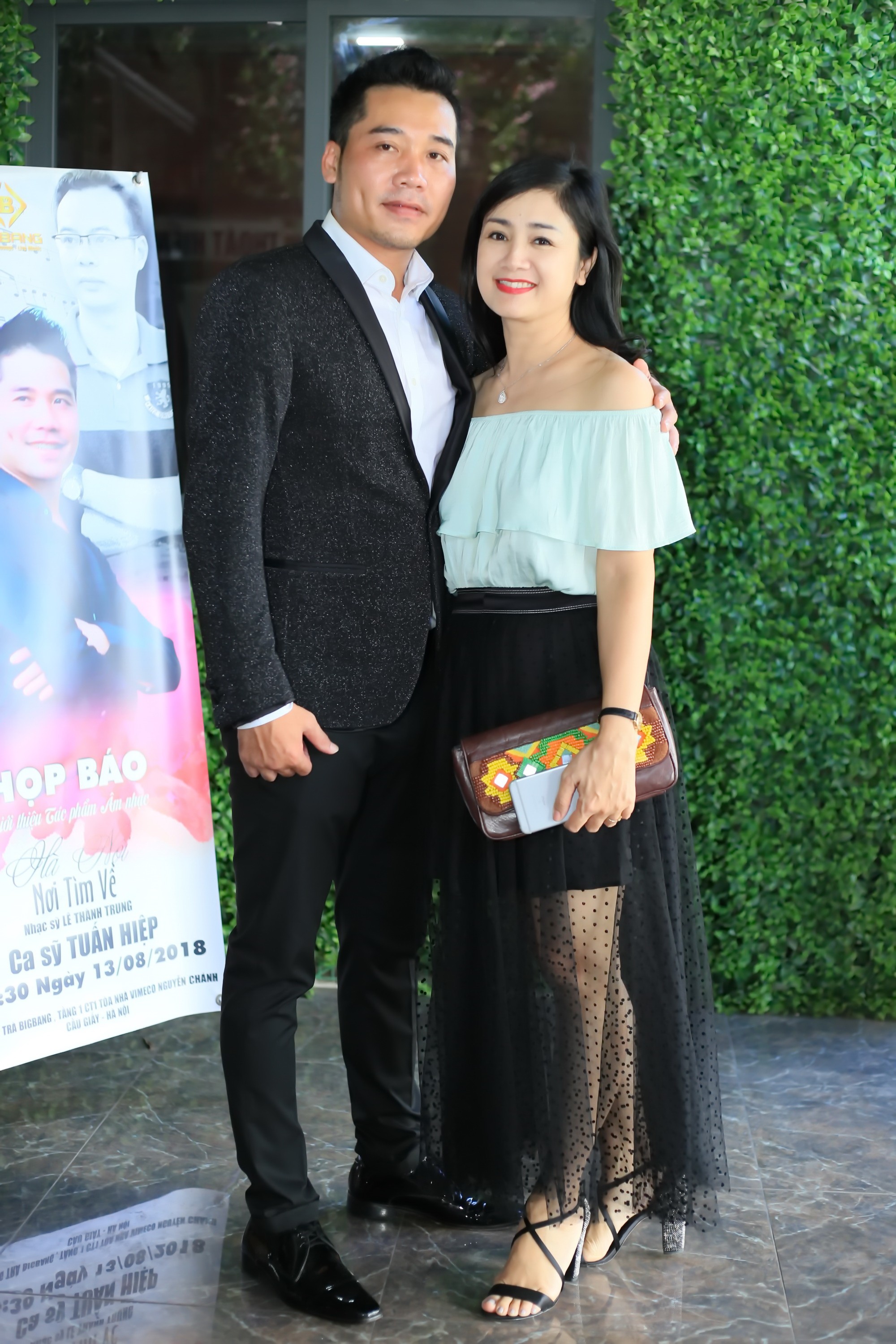 Sự kiện - Diễn viên Việt Anh nằng nặc 'đòi' đóng MV Hà Nội nơi ta tìm về (Hình 3).