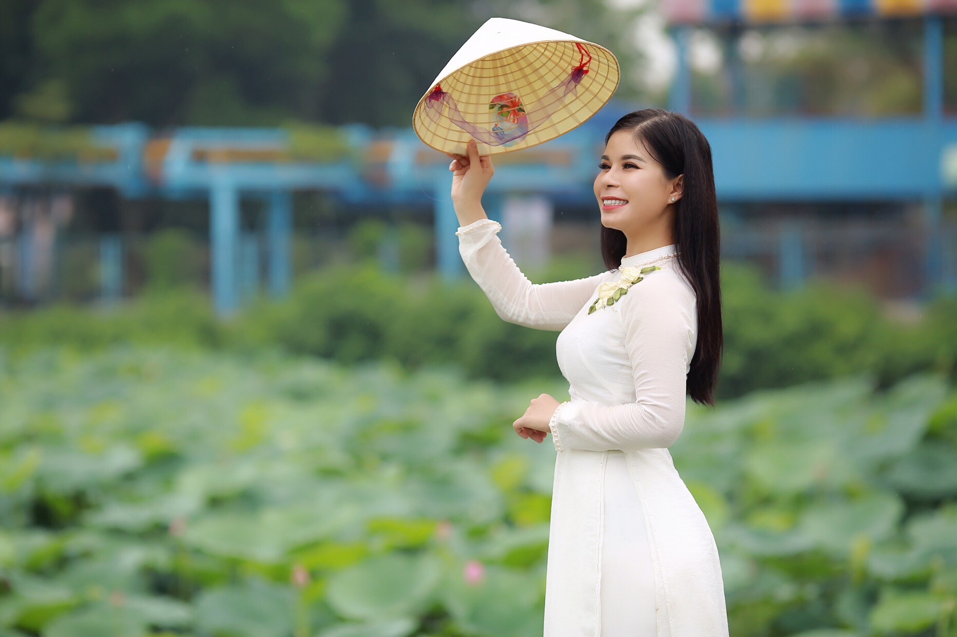 Sự kiện - Ca sĩ Linh Hoa: 'Tôi thấy may mắn khi là học trò của Mr.Đàm và Dương Triệu Vũ'