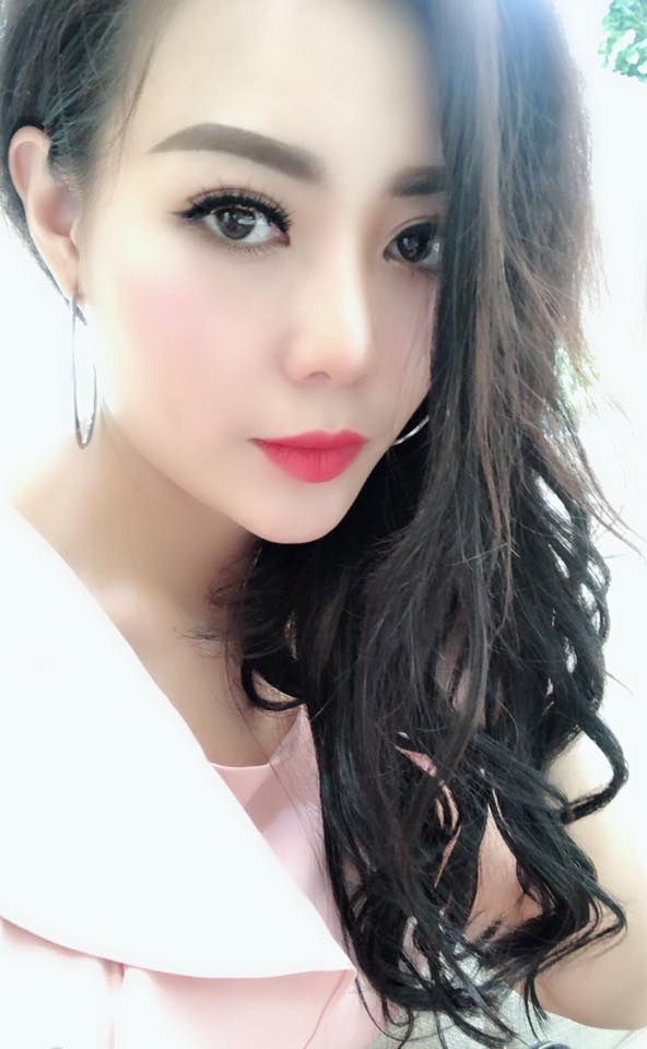 Sự kiện - Lan già của Quỳnh búp bê: 'Tôi từng bị gạ tình với những lời lẽ khiếm nhã'