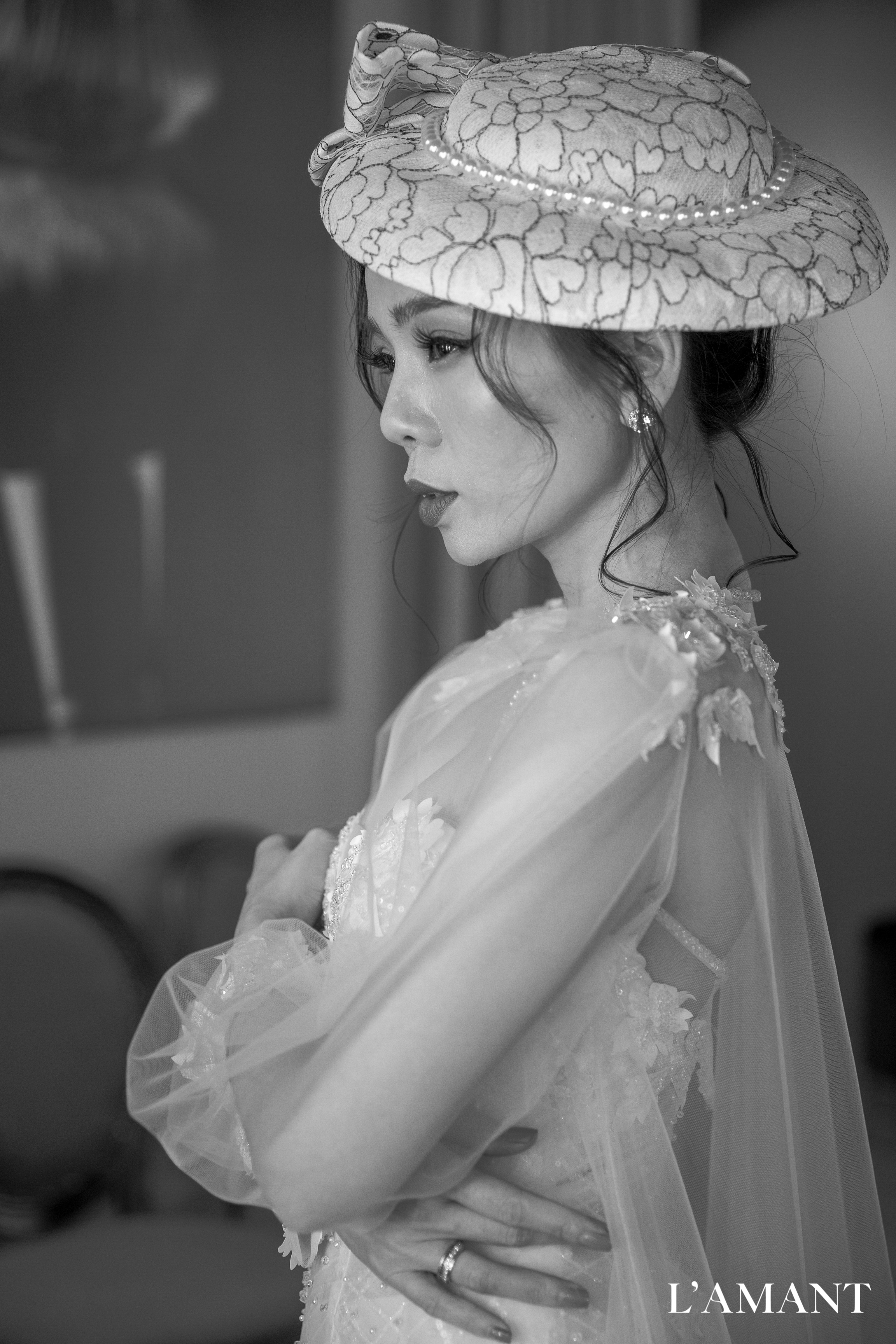 Ngôi sao - Hồ Ngọc Hà sóng đôi cùng Kim Lý bất ngờ 'chạm mặt' Lệ Quyên (Hình 4).