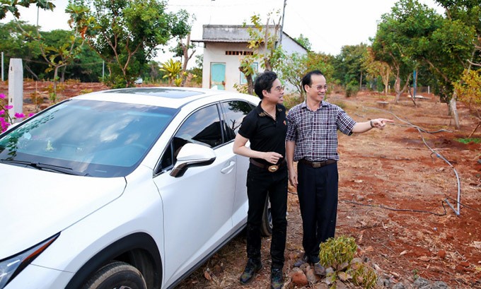 Ngôi sao - 'Tấm thân bé nhỏ' Ngọc Sơn từ chối nhiều quà đắt giá, nhưng lại vui vẻ nhận điều đặc biệt này