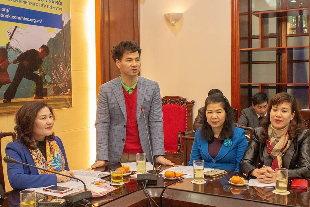 Văn hoá - Xuân Bắc và con trai tham gia 'Mùa xuân cho em' của Quỹ bảo trợ Trẻ em (Hình 2).