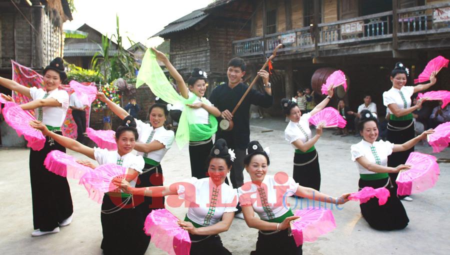 Văn hoá - Nghệ thuật Xòe Thái được UNESCO ghi danh là di sản văn hóa phi vật thể (Hình 3).