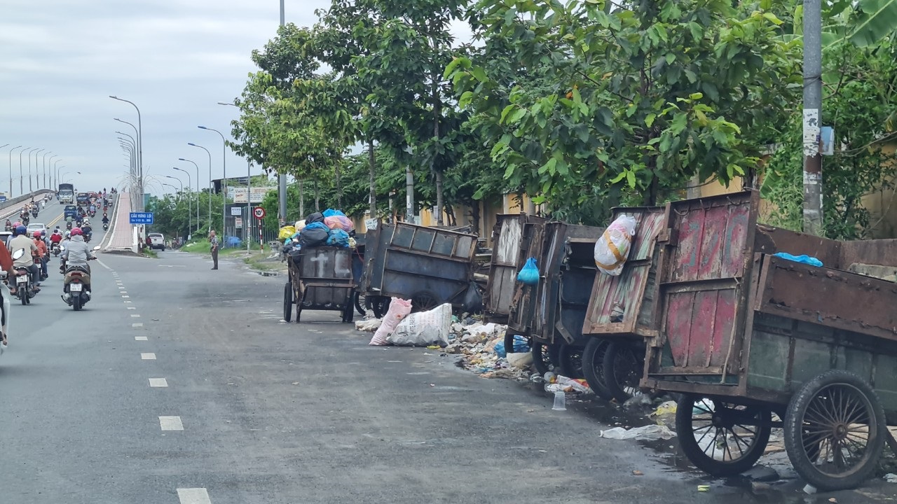 Môi trường - Tp.Cần Thơ: Rác thải nhếch nhác, đe dọa đến sức khỏe người dân