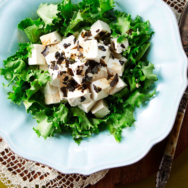 Món ngon mỗi ngày: Salad đậu phụ giúp thon dáng đẹp da