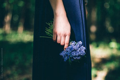 Chẳng ai yêu mãi được một người, quan trọng ai sẽ vì mình mà ở lại