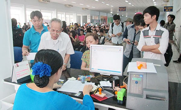 Dân sinh - Vé tàu Tết Kỷ Hợi 2019: Chưa vào cao điểm, tại sao vé tàu Tết đã khan hiếm?