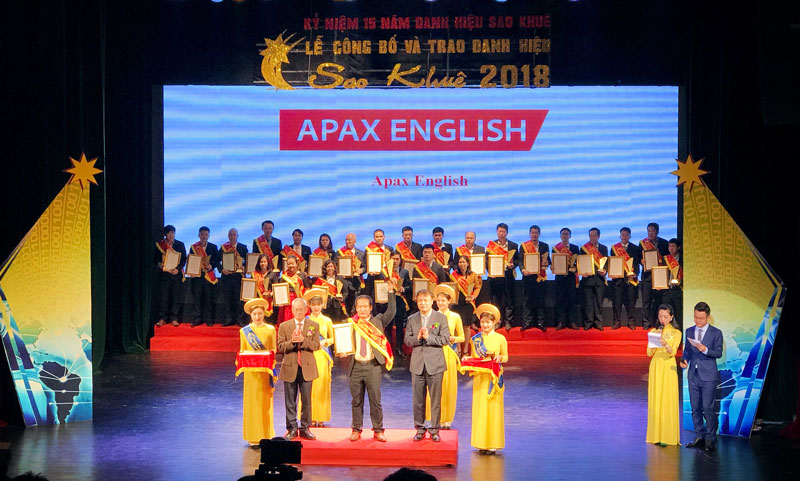 Apax English được công nhận danh hiệu Sao Khuê 2018