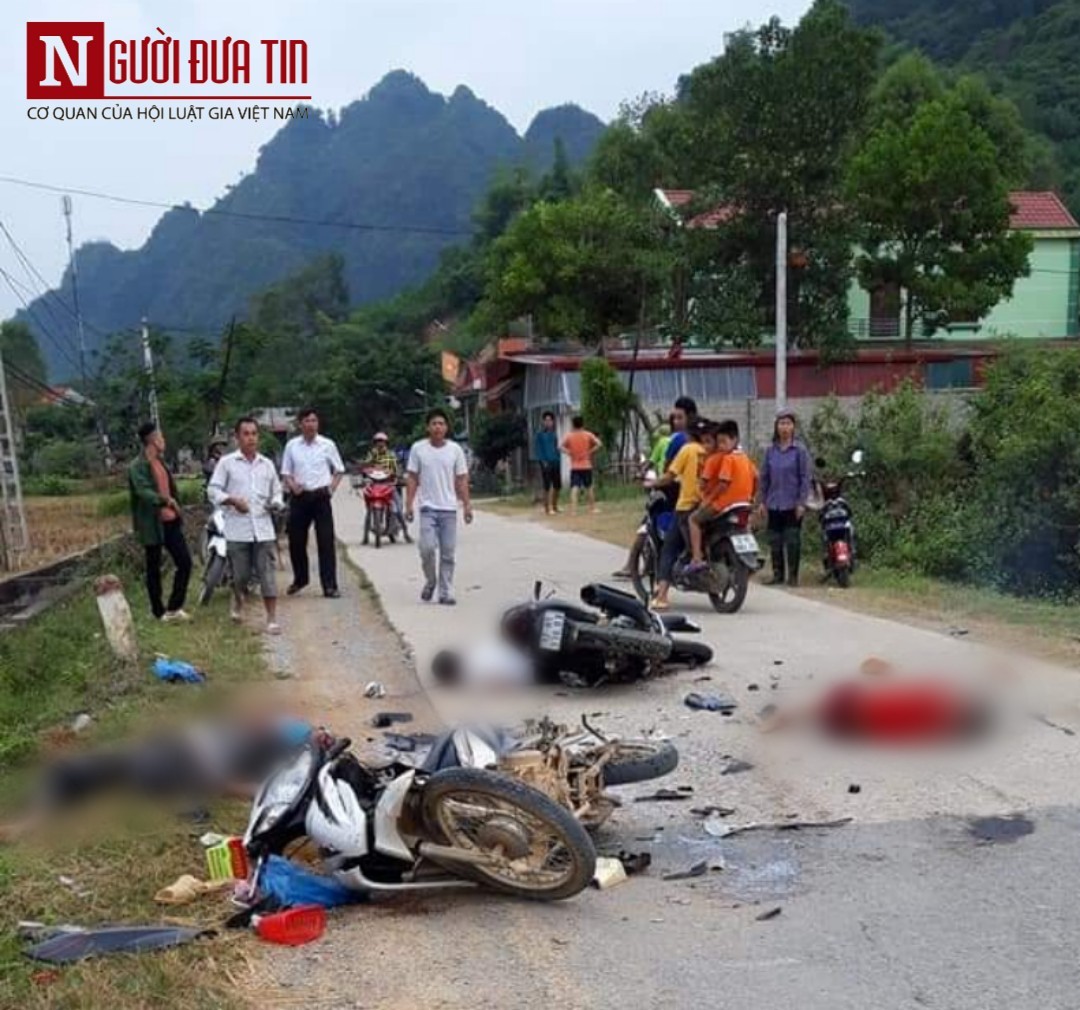 Tin nhanh - Lạng Sơn: Hai xe máy đấu đầu nhau, khiến 2 người chết, 3 người bị thương nặng