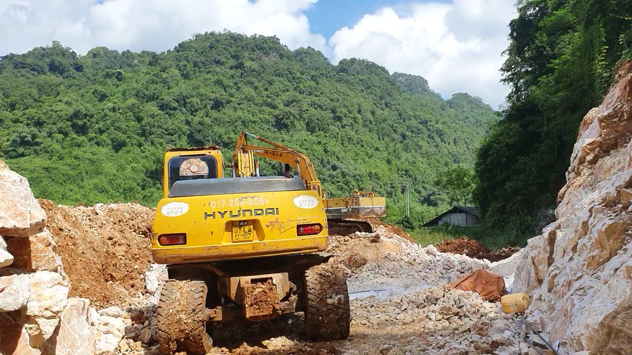 Môi trường - Bắc Kạn: Quản lý khoáng sản kiểu “bắt cóc bỏ đĩa”? (Hình 2).