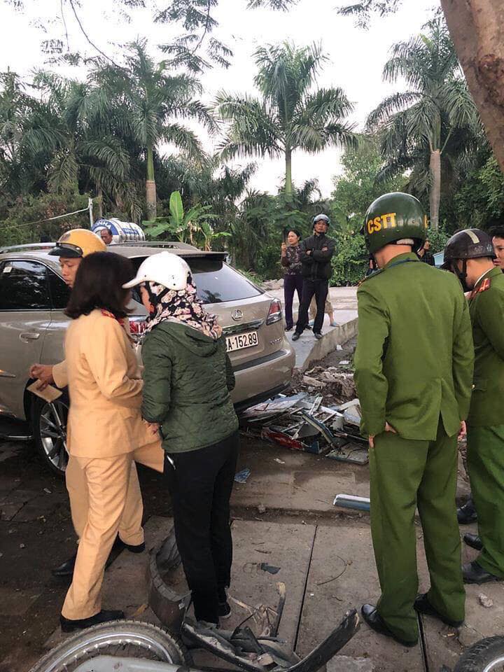 Tin nhanh - Nữ tài xế Hải Phòng lái ô tô Lexus va chạm giao thông, bỏ chạy gây tai nạn liên hoàn?