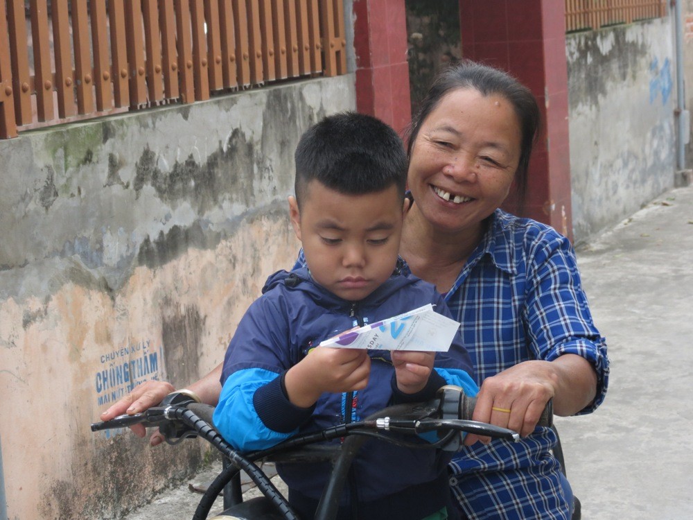 An ninh - Hình sự - Cuộc gặp gỡ chóng vánh và những món quà đặc biệt tài xế Lê Ngọc Hoàng dành tặng gia đình (Hình 2).