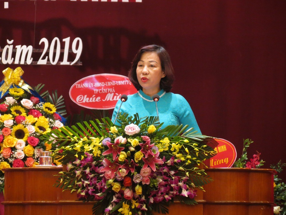 Chính sách - Hội Luật gia tỉnh Quảng Ninh tổ chức đại hội lần thứ VIII, đón nhận Huân chương Lao động hạng Nhất (Hình 2).