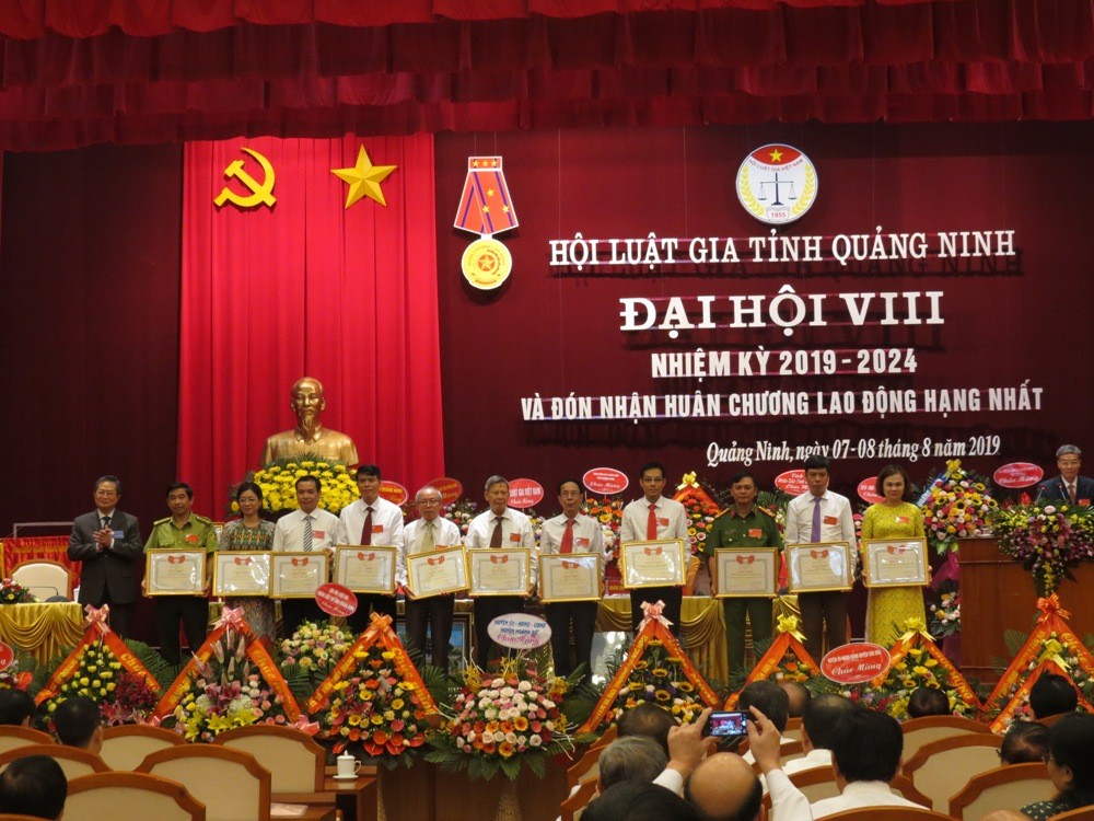 Chính sách - Hội Luật gia tỉnh Quảng Ninh tổ chức đại hội lần thứ VIII, đón nhận Huân chương Lao động hạng Nhất (Hình 7).
