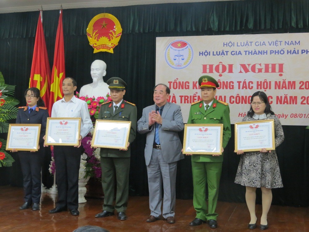 Chính sách - Chủ tịch Nguyễn Văn Quyền: Hội Luật gia Hải Phòng sẽ là mô hình cho các tỉnh thành khác học tập (Hình 4).