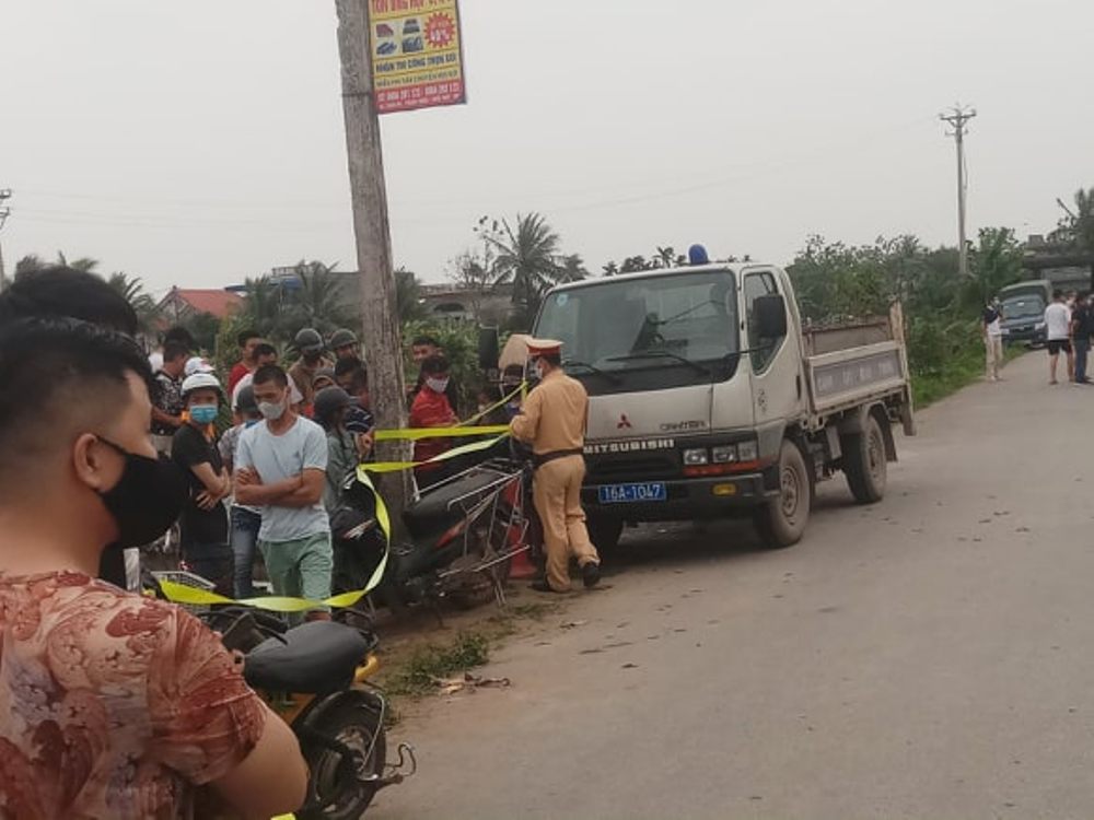 An ninh - Hình sự - Thực nghiệm hiện trường vụ án thanh niên nghi “ngáo đá” sát hại nữ sinh lớp 9 (Hình 2).