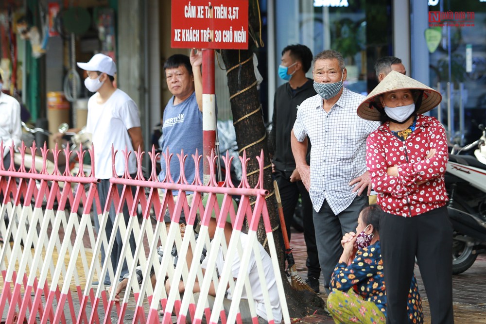 An ninh - Hình sự - Đang xét xử vụ Đường “Nhuệ” đánh người tại trụ sở Công an phường (Hình 3).