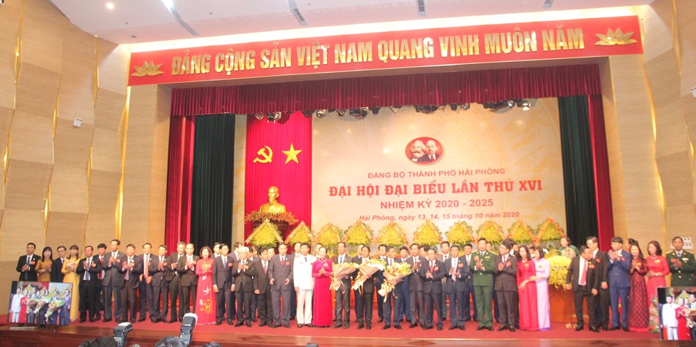 Tin nhanh - Ông Lê Văn Thành tái đắc cử Bí thư Thành ủy Hải Phòng