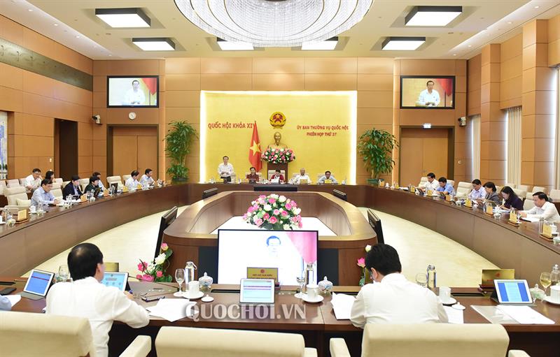 Chính sách - Ông Hồ Văn Năm bị cho thôi làm nhiệm vụ Đại biểu Quốc hội