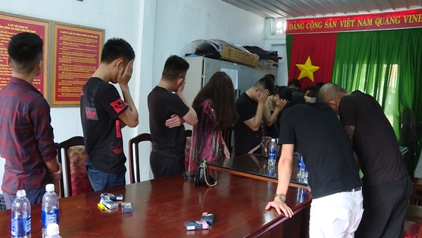 An ninh - Hình sự - 22 nam thanh nữ tú phê thuốc lắc trong biệt thự ven biển TP.Vũng Tàu