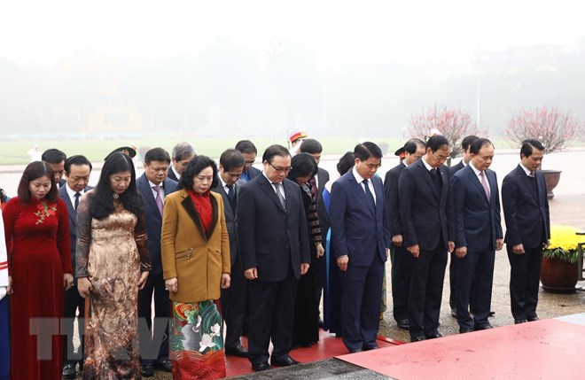 Chính sách - Lãnh đạo Đảng, Nhà nước vào Lăng viếng Chủ tịch Hồ Chí Minh (Hình 7).