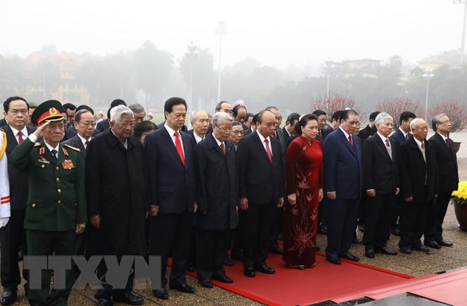 Chính sách - Lãnh đạo Đảng, Nhà nước vào Lăng viếng Chủ tịch Hồ Chí Minh (Hình 5).