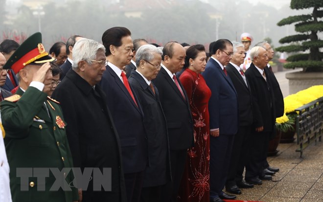 Chính sách - Lãnh đạo Đảng, Nhà nước vào Lăng viếng Chủ tịch Hồ Chí Minh (Hình 6).