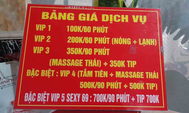 An ninh - Hình sự - Bắt quả tang nữ tiếp viên 17 tuổi massage kích dục, 'tắm tiên' cùng khách (Hình 2).