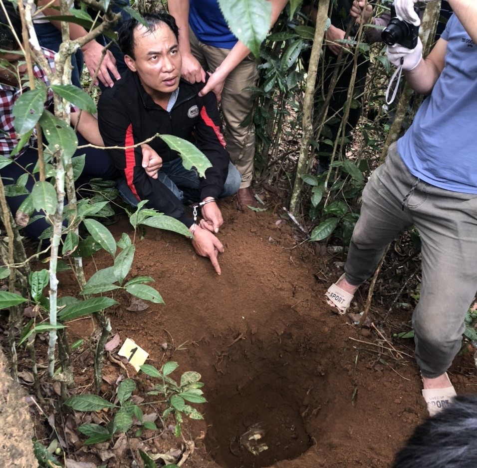 An ninh - Hình sự - Lai Châu: Thầy mo khai nhận kịch bản không sơ hở để đầu độc khách cướp tài sản (Hình 3).