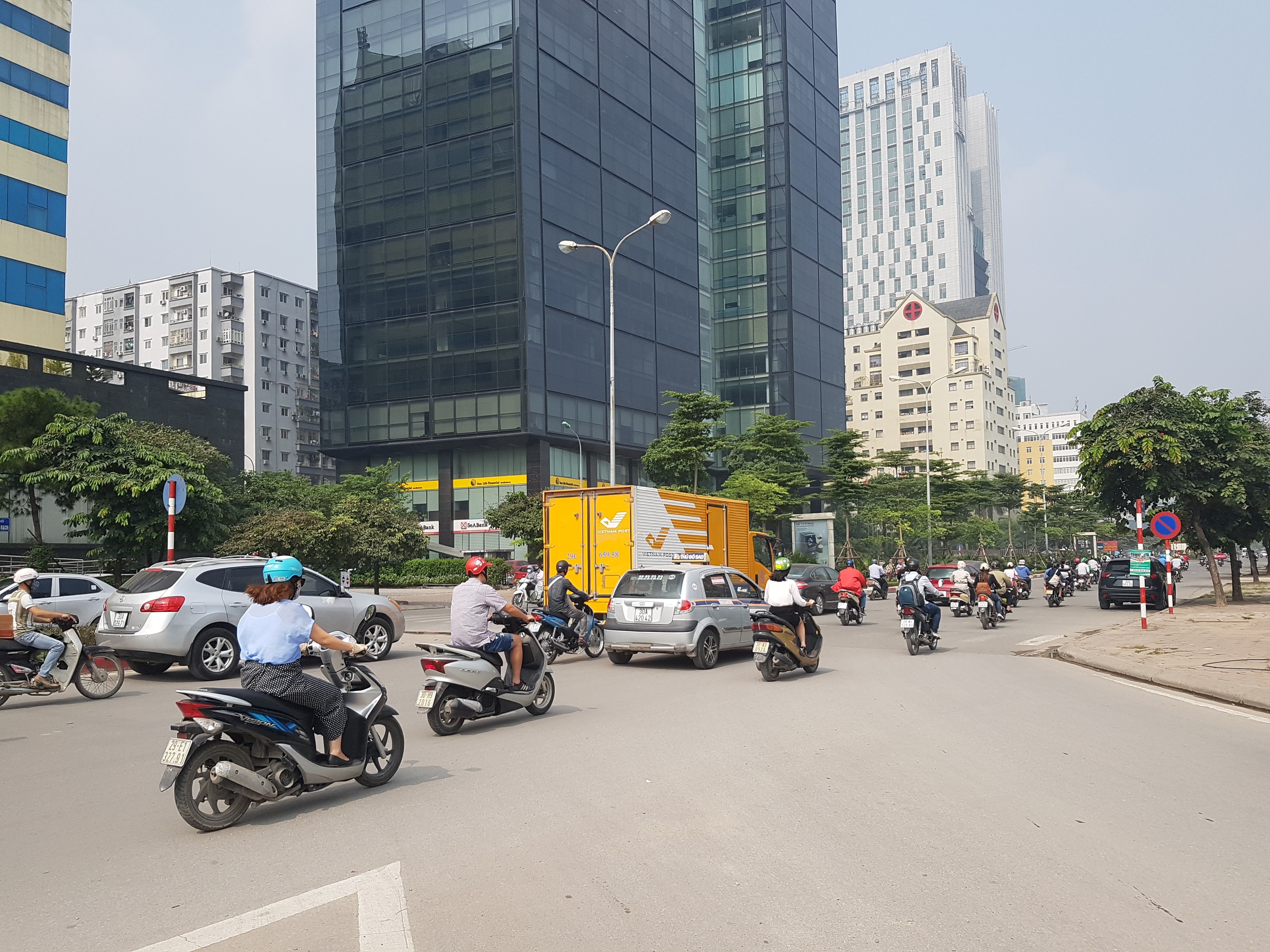 An ninh - Hình sự - Truy tìm tài xế gây tai nạn khiến nữ sinh mất 1/3 bàn chân