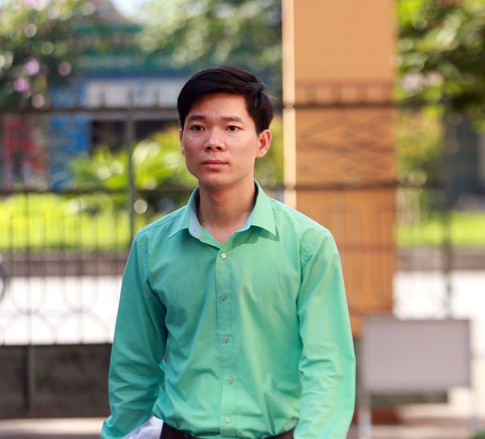 Vì sao bác sĩ Hoàng Công Lương có hai lệnh cấm đi khỏi nơi cư trú? (Hình 2).