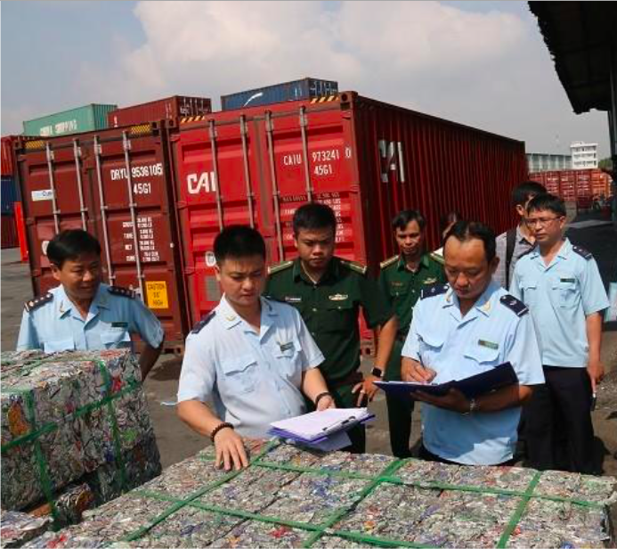 Đời sống pháp luật - Khởi tố công ty buôn lậu 4 container nhôm phế liệu