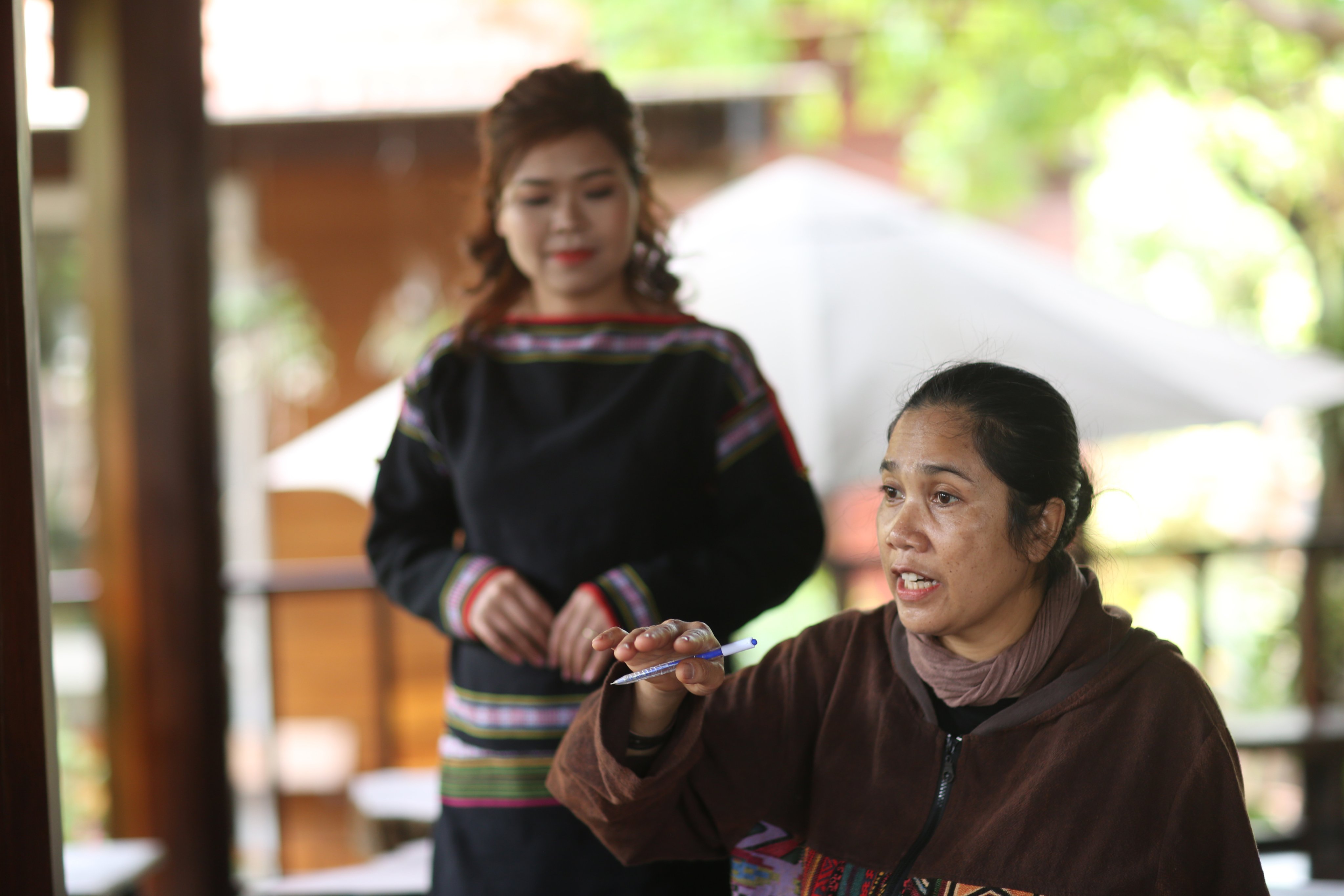 Văn hoá - Gặp người con gái Ê Đê kỳ lạ giữa đại ngàn (Hình 7).