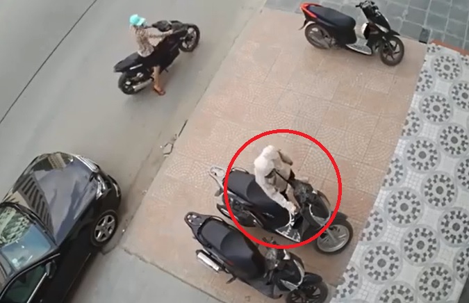 Video - Clip: Những màn bẻ khóa trộm xe SH nhanh đến khó tin