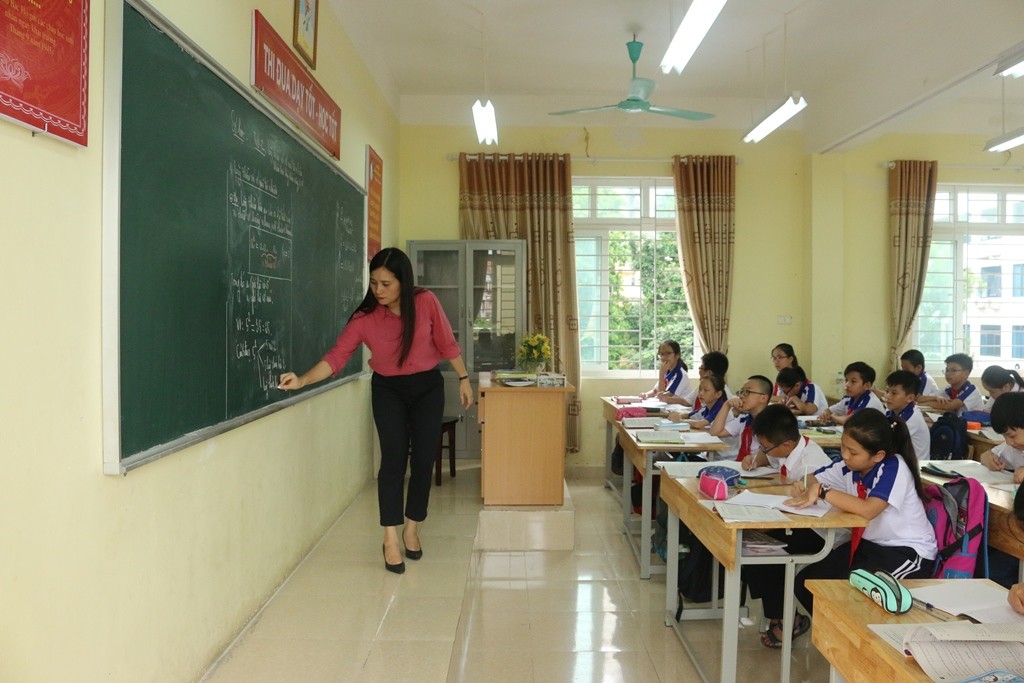 Giáo dục - Tinh giản biên chế cứng nhắc: Câu chuyện buồn của ngành giáo dục
