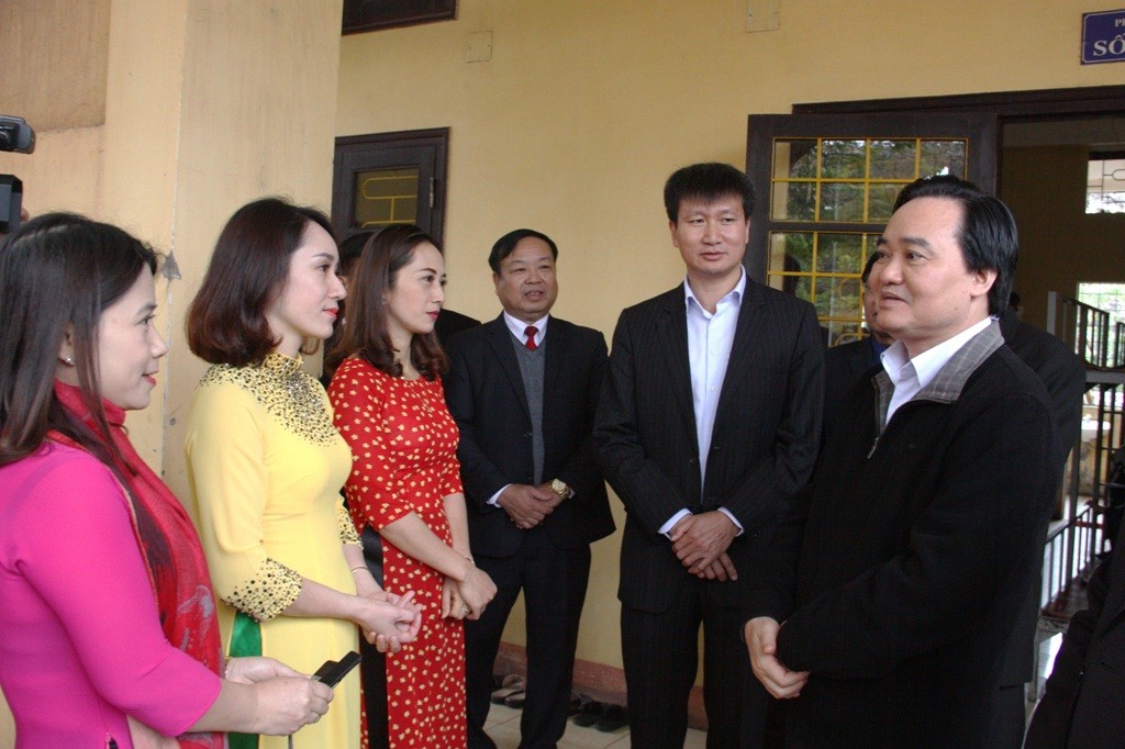Giáo dục - Bộ trưởng Phùng Xuân Nhạ: 2019 là năm “giảm áp lực cho giáo viên”