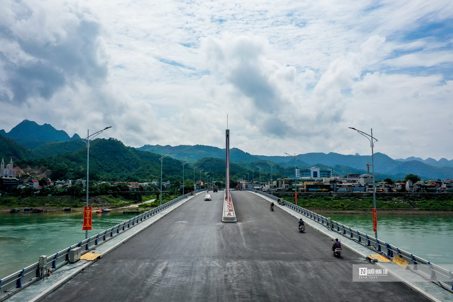 Đối thoại - Hoà Bình kiên quyết nhặt 'sạn' để đón nhà đầu tư