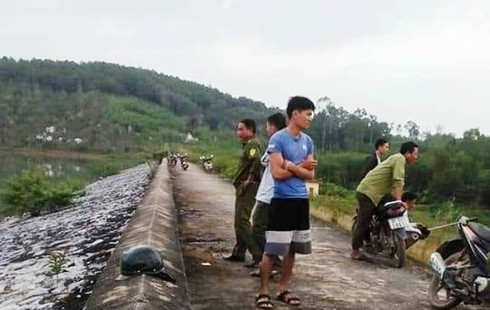 Tin nhanh - Tìm thấy thi thể nữ sinh mất tích ở dưới sông sau khi đi sinh nhật bạn