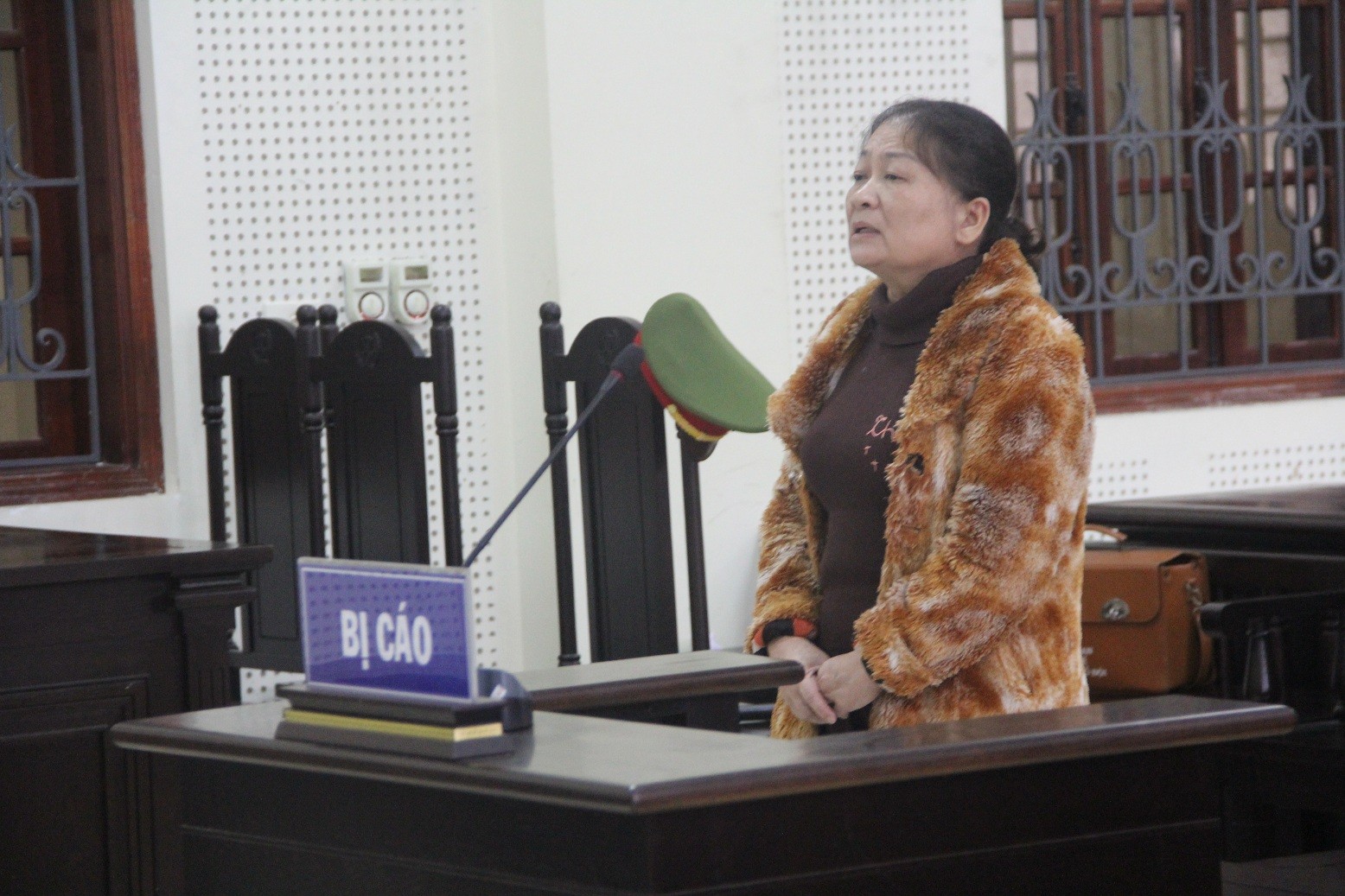 Hồ sơ điều tra - Mánh khóe của người phụ nữ lừa chạy vào ngành công an chiếm đoạt hàng tỷ đồng