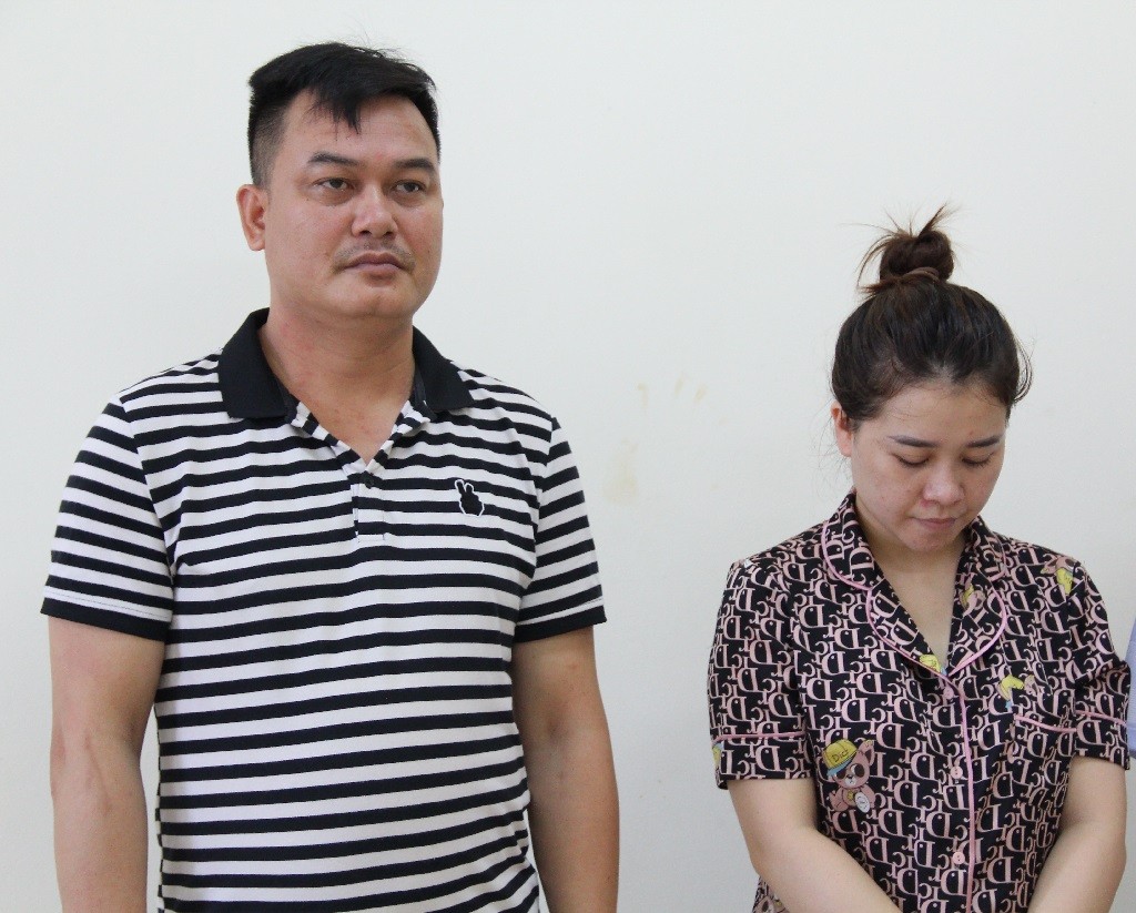 An ninh - Hình sự - Thủ đoạn cặp đôi nam nữ điều hành đường dây đánh bạc hơn 10 tỷ đồng (Hình 2).