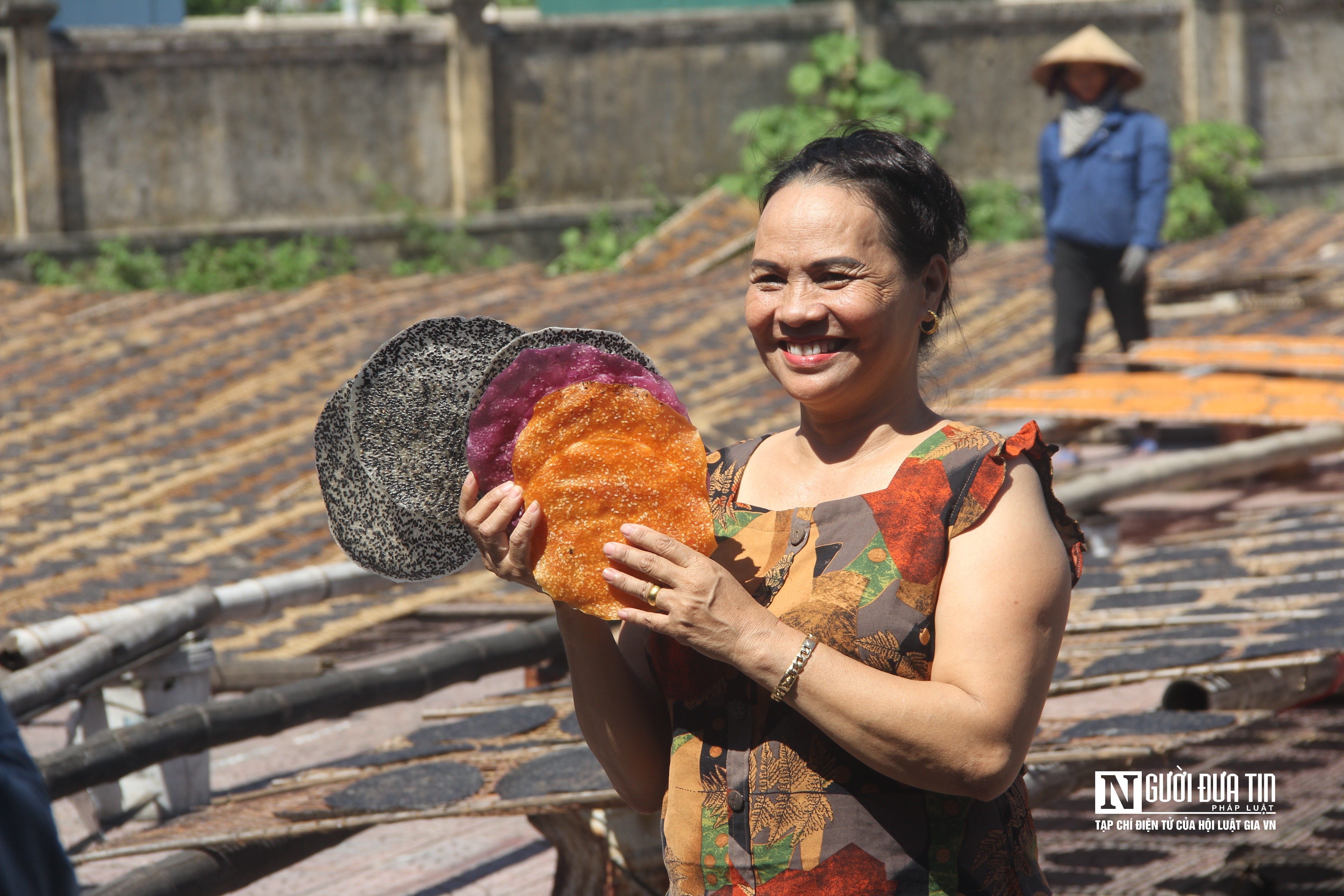 Dân sinh - Độc đáo bánh đa nhiều sắc màu được khách trong và ngoài nước ưa chuộng (Hình 12).