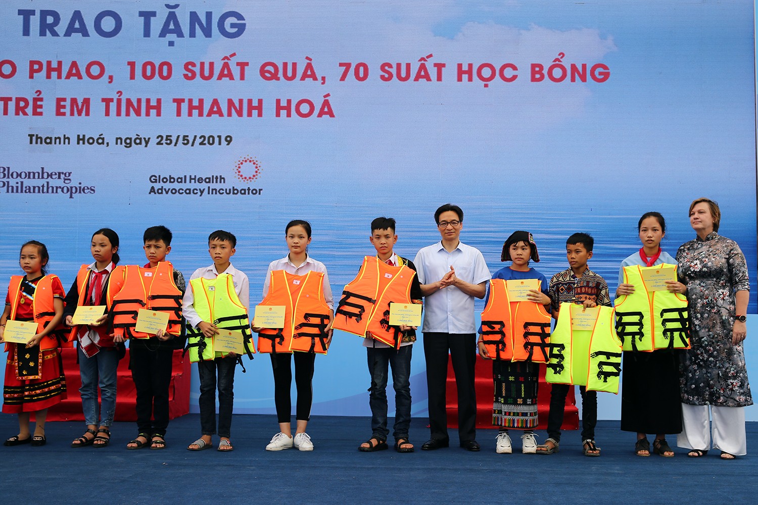 Chính sách - Lắng nghe để yêu thương trẻ em nhiều hơn (Hình 2).