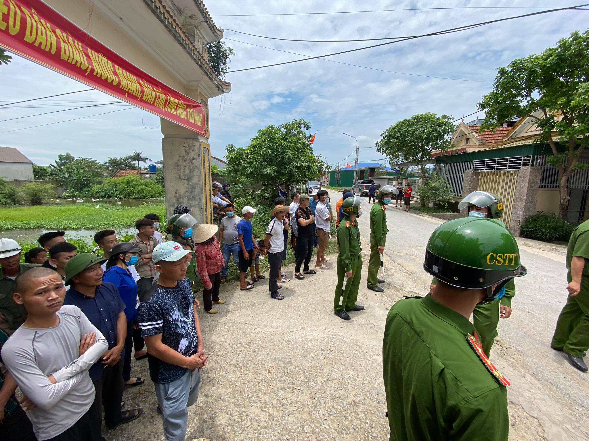 An ninh - Hình sự - Hé lộ điều bất ngờ trong vụ nổ súng khiến 2 người tử vong ở thành Vinh