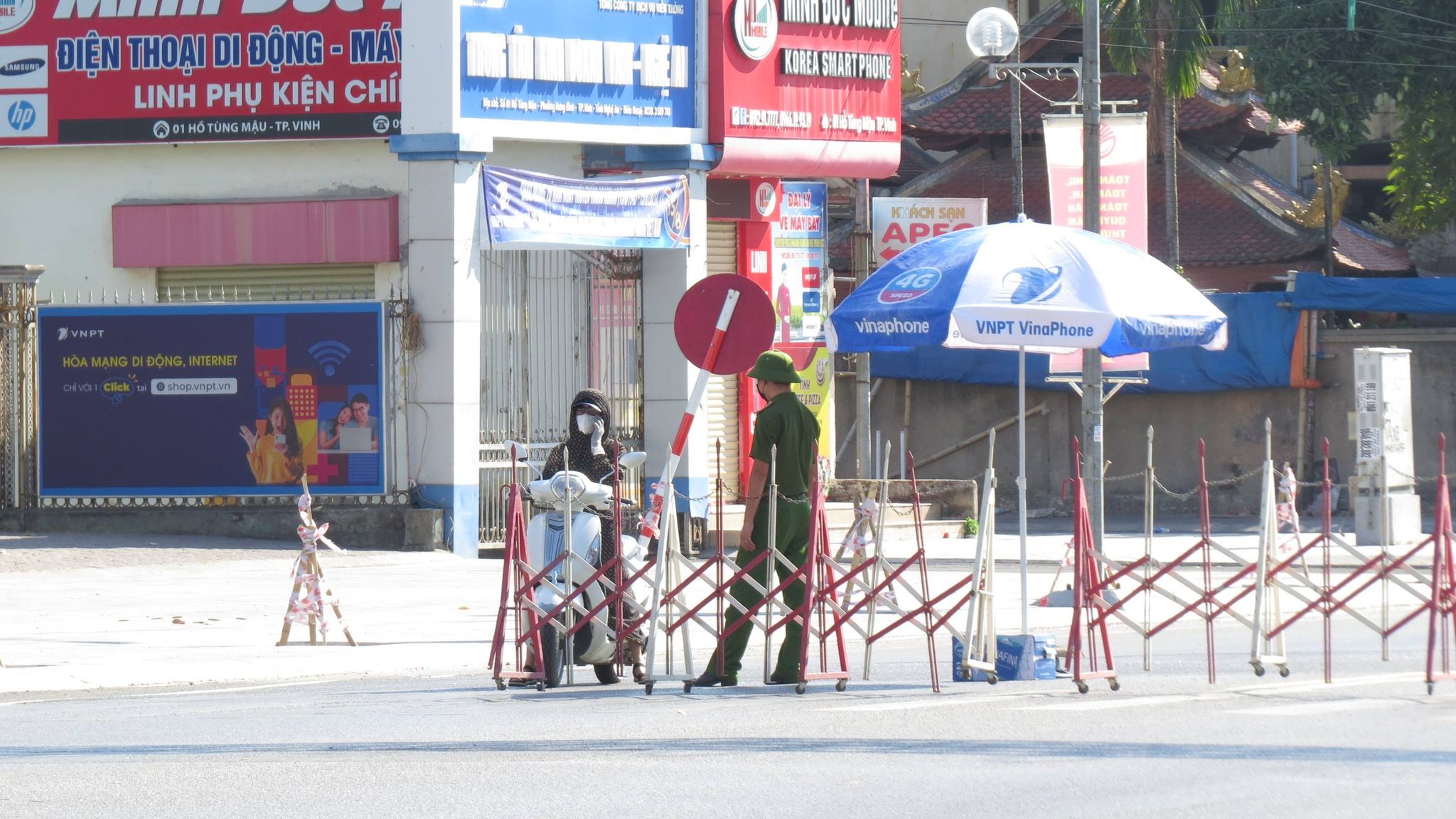 Dân sinh - TP.Vinh thông tin về những nhóm người được đi lại từ ngày 6/9