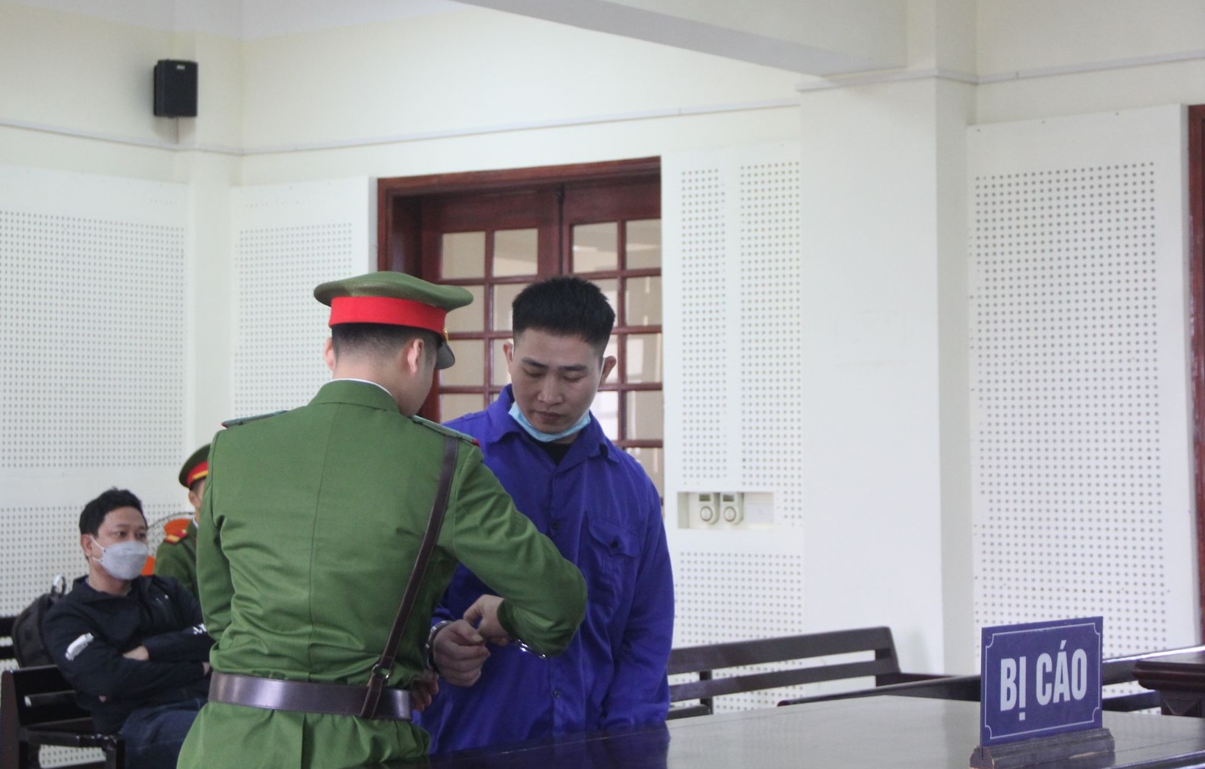 Hồ sơ điều tra - Điều tiếc nuối của nam thanh ni&ecirc;n sau khi phạm tội  v&igrave; 1 triệu đồng (H&igrave;nh 2).