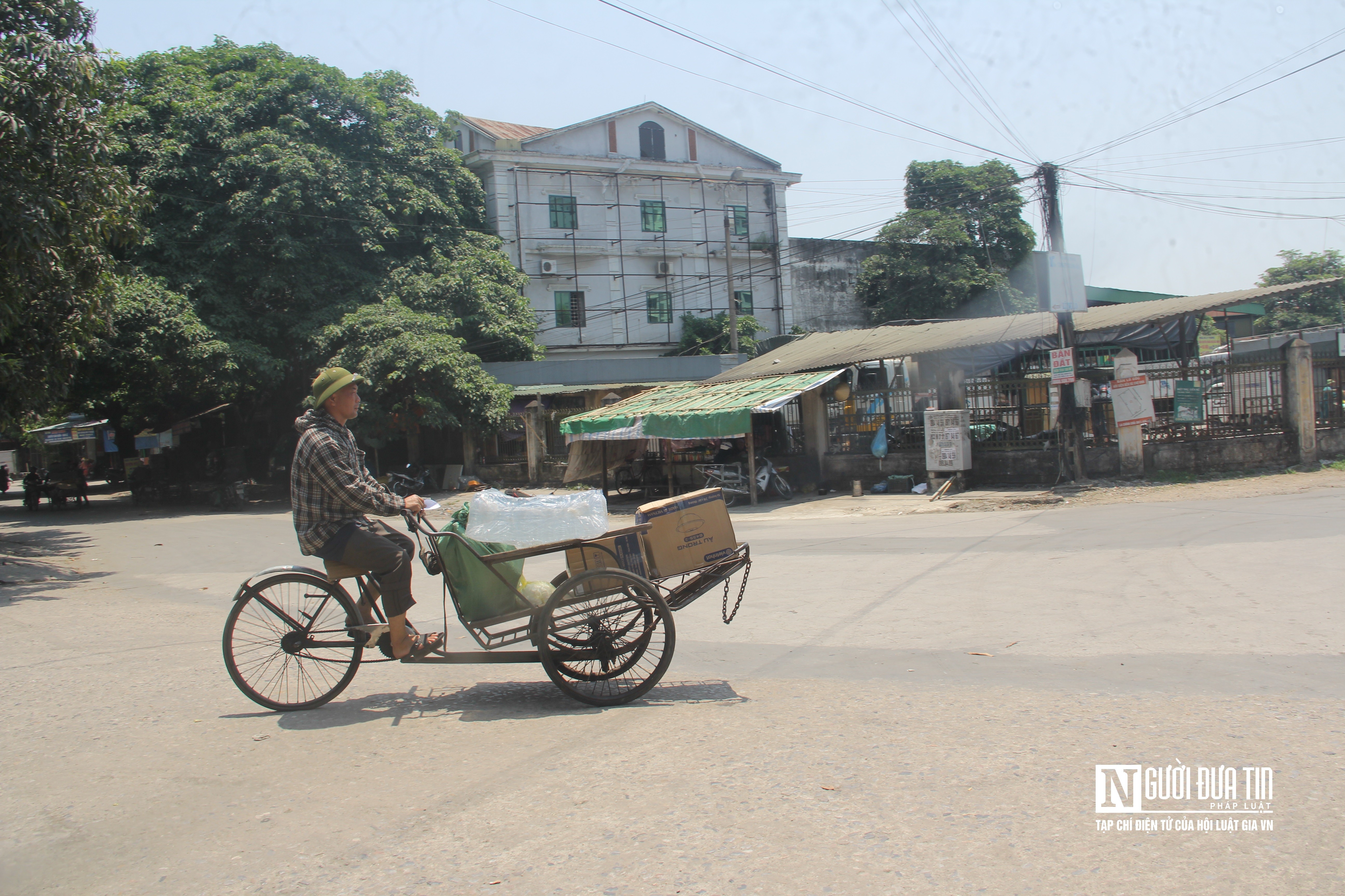 Dân sinh - Người dân quay quắt mưu sinh dưới cái nắng trên 40 độ C (Hình 5).