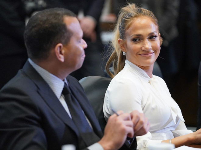 Sự kiện - Nội dung bức thư tay của cựu Tổng thống Obama chúc mừng Jennifer Lopez đính hôn (Hình 3).