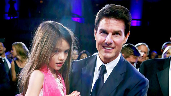 Giải trí - Tom Cruise không gặp con gái Suri suốt 6 năm