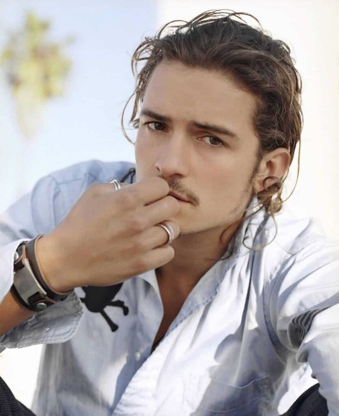 Giải trí -  Vẻ đẹp lãng tử đa tình thời trẻ của Orlando Bloom (Hình 7).