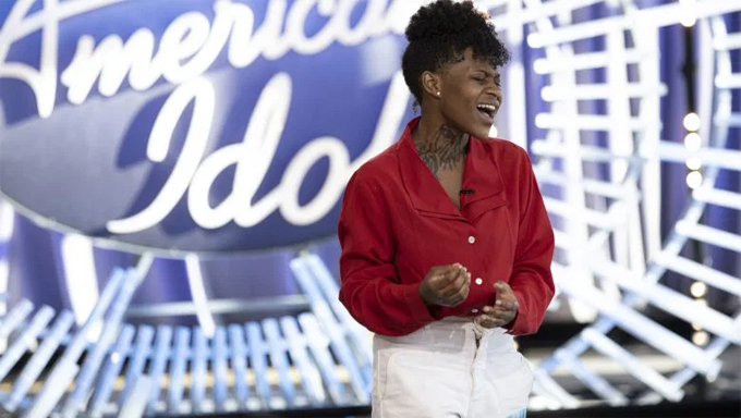 Ngôi sao - Cô gái hát rong trở thành quán quân American Idol 2020